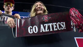 aztecs_fans_final_four_sign.jpg