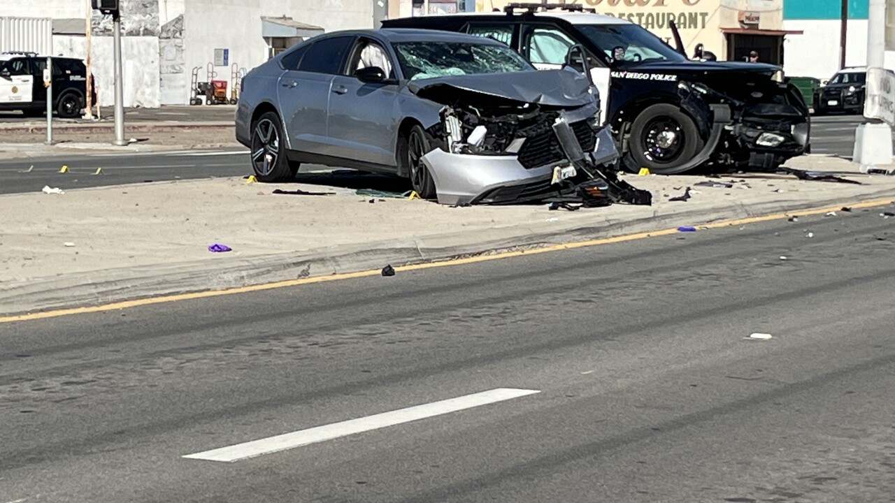 san-diego-police-officer-injured-midway-district-101924