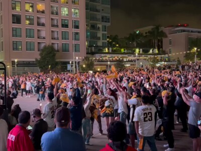 padres_game2_watch_party_100624.jpg