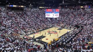 sdsu whiteout during wyoming game